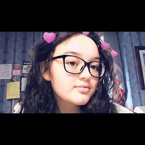 Meet your Posher, Katelyn